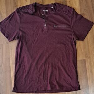 GUESS Men's Short Sleeve Henley Tee in Maroon with Zip Chest Pocket